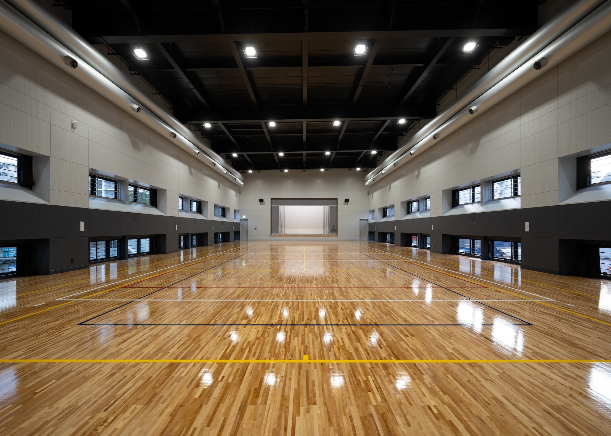 すのこ体育館、すのこ広場［りすのこスクエア］ 5